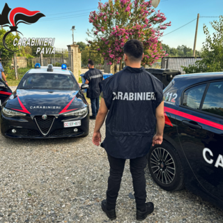 Broni, aggressione all’esterno della discoteca: due denunciati dai Carabinieri