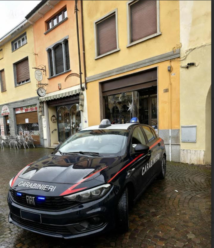 Dorno, rapina in gioielleria: i carabinieri identificano e arrestano due 66enni Dorno, rapina in gioielleria: i carabinieri identificano e arrestano due 66enni