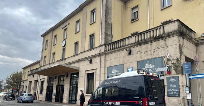 Mortara: ragazzo 18enne ferisce 23enne con un coltello, arrestato dai carabinieri Mortara: ragazzo 18enne ferisce 23enne con un coltello, arrestato dai carabinieri
