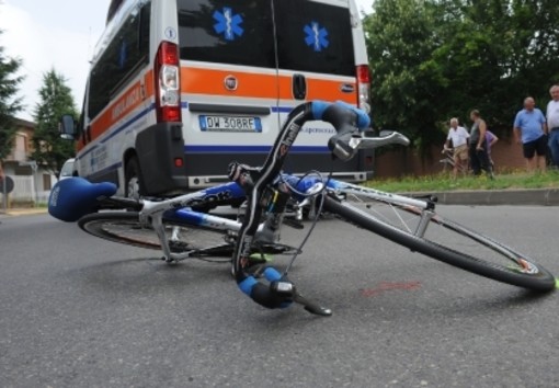 Ciclista 38enne investita e uccisa a Milano