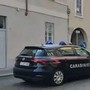 Robecco sul Naviglio: bottiglia in faccia a una donna, si scatena il panico e intervengono i carabinieri