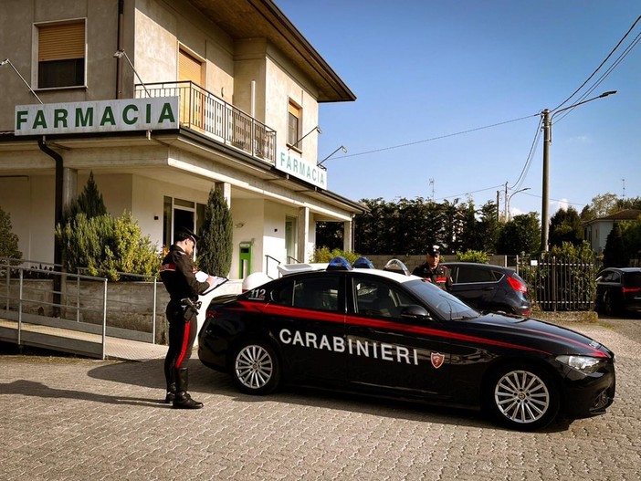 Lungavilla, furto in Farmacia: identificati e denunciati dai Carabinieri i tre responsabili