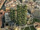 Milano: un funambolo tra i grattacieli al Bosco Verticale
