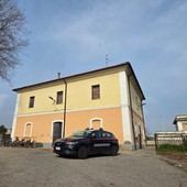 Palestro, ritardo di oltre un’ora per un 25enne senza biglietto: denunciato dai Carabinieri