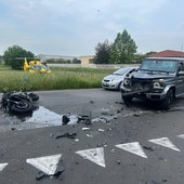 Scontro tra una moto e un suv nell'alto Milanese: 57enne gravissimo