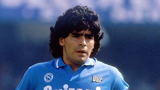E' morto Diego Armando Maradona, il calcio perde la sua leggenda