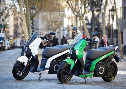 Nel 2021 è proseguito il boom di motocicli elettrici: +32.6%