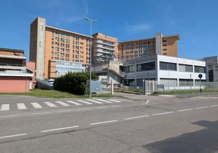 Magenta, ospedale Fornaroli al caldo: blackout all’aria condizionata, tecnici al lavoro per il ripristino