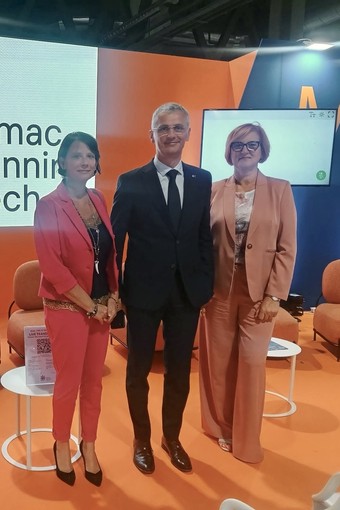 Vigevano: sindaco, vicesindaco e assessore a Milano per Simac Tanning Tech & Lineapelle Vigevano: sindaco, vicesindaco e assessore a Milano per Simac Tanning Tech & Lineapelle