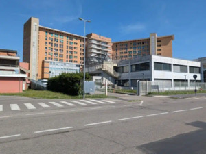 Magenta, ospedale Fornaroli al caldo: blackout all’aria condizionata, tecnici al lavoro per il ripristino Magenta, ospedale Fornaroli al caldo: blackout all’aria condizionata, tecnici al lavoro per il ripristino