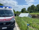Lomello: camion esce di strada sulla provinciale 5, ferito un 71enne