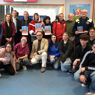 Vigevano, presentata la Scarpadoro di Natale 2025