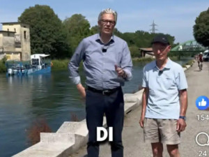 «A 84 anni si tuffa nel Naviglio e salva due ragazzi»: Turbigo applaude il coraggio del signor Ettore