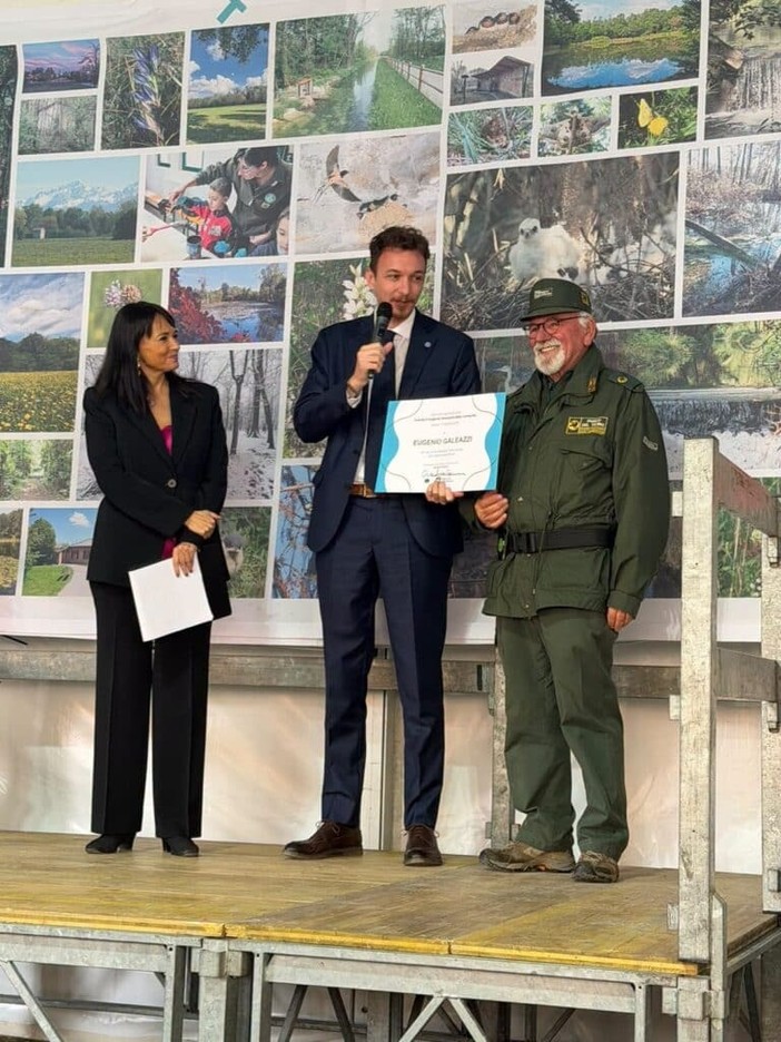 Magenta, riconoscimento regionale per Eugenio Galeazzi: una vita al servizio dell’ambiente con le GEV del Parco del Ticino Magenta, riconoscimento regionale per Eugenio Galeazzi: una vita al servizio dell’ambiente con le GEV del Parco del Ticino