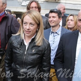 Sanremo, smentita la voce sulla presenza di Giorgia Meloni, le parole di Palazzo Chigi e Carlo Conti