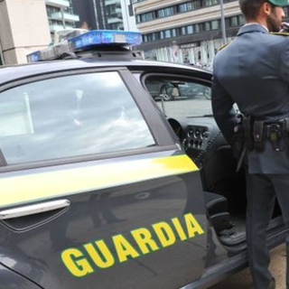 Pavia: autoriciclaggio e reati tributari, arrestate 9 persone e sequestrati beni per oltre 15 milioni di euro