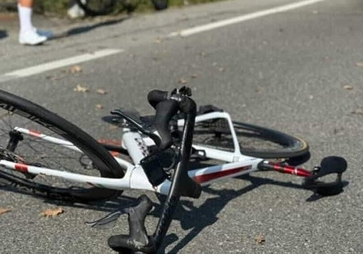 Casei Gerola: scontro con un’auto durante gara di ciclismo amatoriale, grave 52enne Casei Gerola: scontro con un’auto durante gara di ciclismo amatoriale, grave 52enne