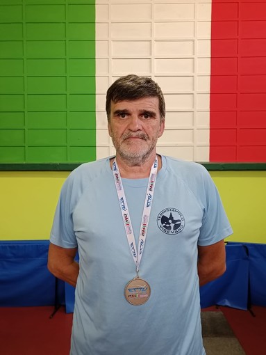 Tennistavolo campionati europei veterani: fantastica medaglia d’argento del robbiese Gianmarco Gallina