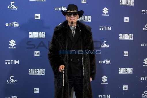 76° Festival di Sanremo, J-Ax e ‘Italia Starter Pack’: “Così destabilizzo i fighetti wannabe”