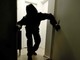 Mortara: raid in abitazione, ladri in fuga con alcuni gioielli in oro