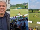 Alessandro Lorenzi, 54 anni, ha guidato il Magenta in D e nella storia. A destra i festeggiamenti con l'allenatore in trionfo davanti alla rete dove squadra e tifosi sono una cosa sola