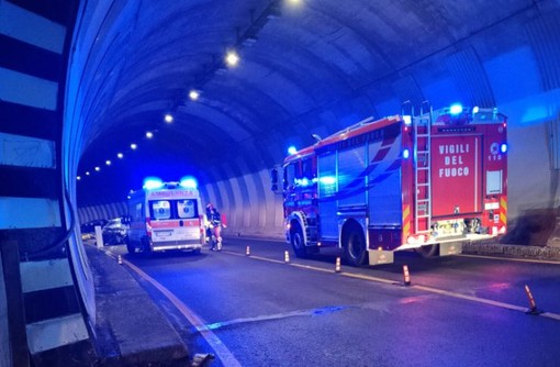 Frontale nel Lecchese, muore 26enne di Segrate Frontale nel Lecchese, muore 26enne di Segrate