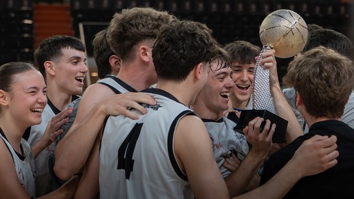 Basket, il Liceo Peano sconfigge il Galilei e conquista la Derthona School Cup 2026 Basket, il Liceo Peano sconfigge il Galilei e conquista la Derthona School Cup 2026