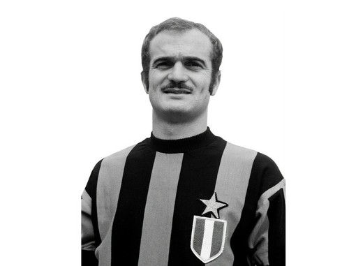 Addio a Sandro Mazzola. L'Inter: «Sei la nostra storia» Addio a Sandro Mazzola. L'Inter: «Sei la nostra storia»