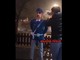 Manichino di poliziotto bruciato a Milano: denunciati padre e figlio Manichino di poliziotto bruciato a Milano: denunciati padre e figlio