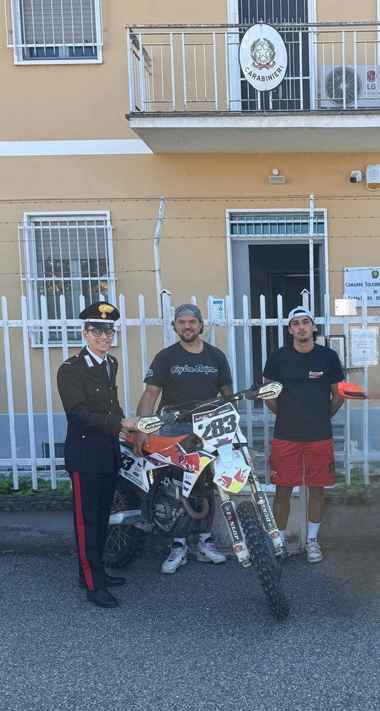 Mezzana Bigli, recuperate due moto da cross rubate grazie al GPS Mezzana Bigli, recuperate due moto da cross rubate grazie al GPS