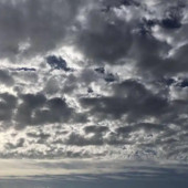 Meteo: tempo stabile con piogge locali, per il ponte del Primo Maggio clima fresco