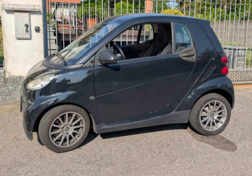 Magenta: parcheggiata davanti a un’uscita di casa a Pontevecchio, ma l’auto risulta rubata Magenta: parcheggiata davanti a un’uscita di casa a Pontevecchio, ma l’auto risulta rubata