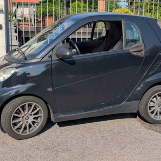 Magenta: parcheggiata davanti a un’uscita di casa a Pontevecchio, ma l’auto risulta rubata Magenta: parcheggiata davanti a un’uscita di casa a Pontevecchio, ma l’auto risulta rubata