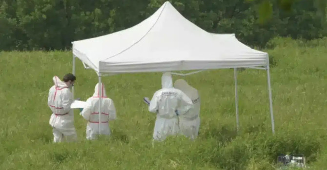 Giovane trovata morta in un campo a Cecima, disposta autopsia
