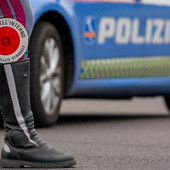 Furto di rame in una centrale nucleare tedesca, arrestato in autostrada dalla Polizia Stradale di Novara Furto di rame in una centrale nucleare tedesca, arrestato in autostrada dalla Polizia Stradale di Novara