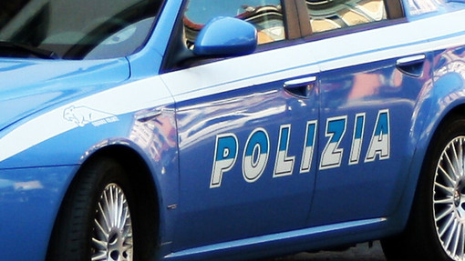 Pavia: finto maresciallo truffa 93enne, la Polizia lo arresta e recupera i gioielli