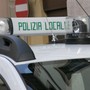 Cerano, si ribalta con l’auto in una risaia