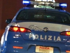 Pavia: chiede denaro &quot;riscatto&quot; per un telefonino ritrovato, la polizia blocca un pluripregiudicato con oltre 100 reati alle spalle