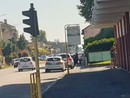 Magenta: cammina nudo per le vie del centro, giovane bloccato in via Milano Magenta: cammina nudo per le vie del centro, giovane bloccato in via Milano