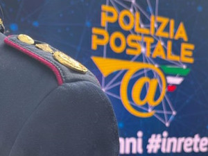 Pedopornografia online, 15mila file scoperti dalla Polizia: un uomo in carcere