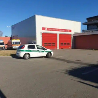 Magenta: uomo in difficoltà crea pericolo al sottopasso di via Dante: intervento di Polizia Locale e Carabinieri
