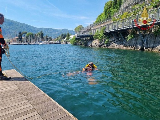 Dramma nel lago di Como: recuperato a dieci metri di profondità il corpo di un ragazzino