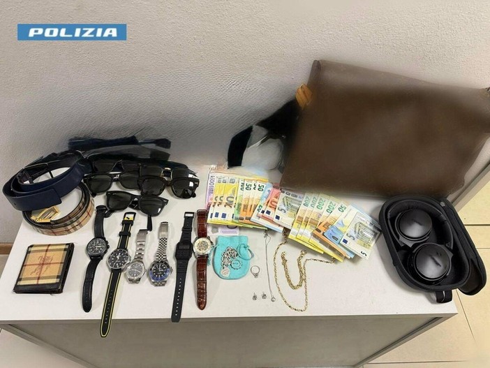 Presa la banda dei furti in abitazione: avevano messo a segno 17 colpi tra Lombardia e provincia di Pavia Presa la banda dei furti in abitazione: avevano messo a segno 17 colpi tra Lombardia e provincia di Pavia