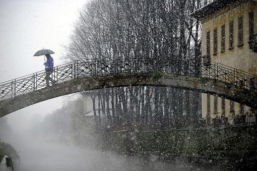 Lombardia, allerta meteo: pioggia e vento forte da stanotte Lombardia, allerta meteo: pioggia e vento forte da stanotte