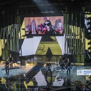 Boom di ascolti per la quarta serata del 76° Festival di Sanremo: 10,8 milioni di spettatori e share 65,6% ma in calo rispetto al 2025