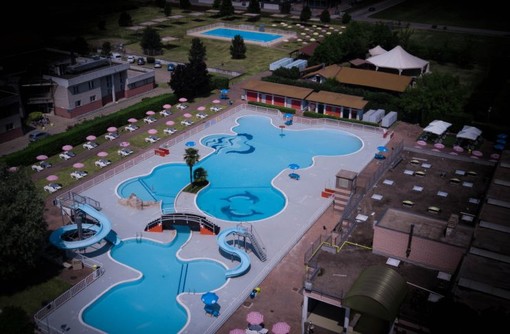 Trecate: pubblicato il bando per l’affidamento della gestione della piscina comunale
