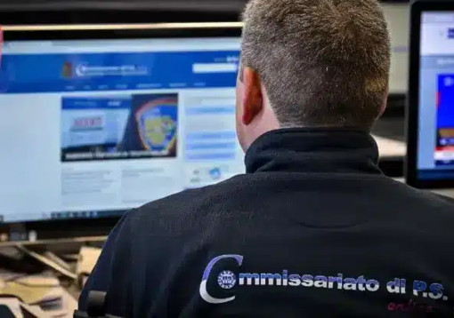 Pedopornografia nel Milanese e non solo: 3 arresti e 33 perquisizioni della Polizia Postale Pedopornografia nel Milanese e non solo: 3 arresti e 33 perquisizioni della Polizia Postale