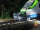 Tragedia nel Bresciano: auto travolta da un treno, muore una donna