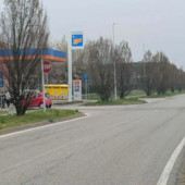 Magenta: scontro auto – motociclo in via Espinasse, postina al pronto soccorso