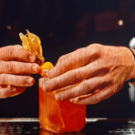 Dal brindisi di Capodanno dentro il Gatsby di Magenta alla sala parto: Matteo nasce mentre mamma e papà festeggiano il 2026